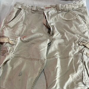 No Boundaries Men's Cargo Shorts - Light Tan